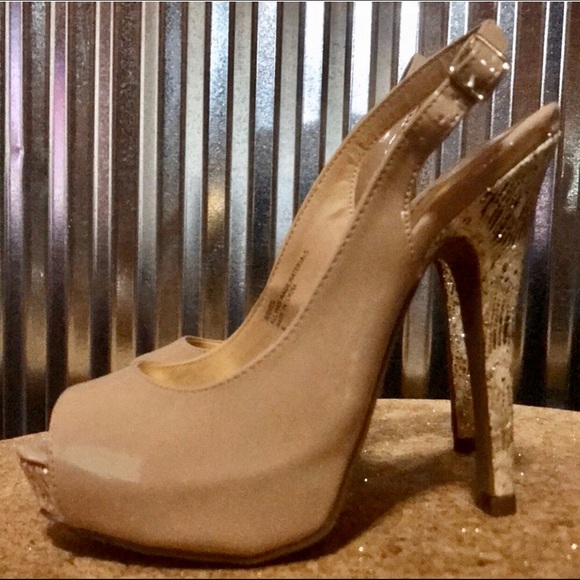 Madden Girl Shoes - Madden Girl nude patent leather peep toe